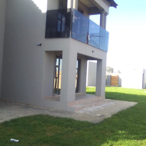 WhatsApp Image 2025-09-10 at 06.00.58